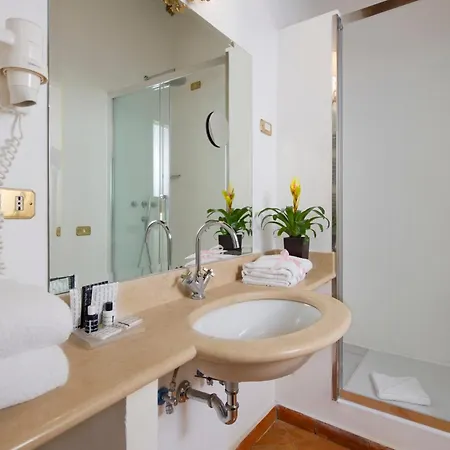 Residenza Frattina Roma