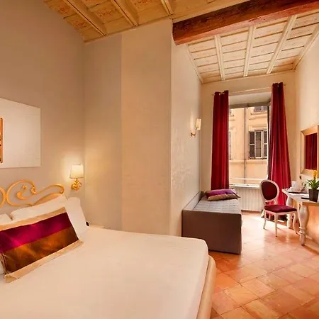 Guest house Residenza Frattina 4*