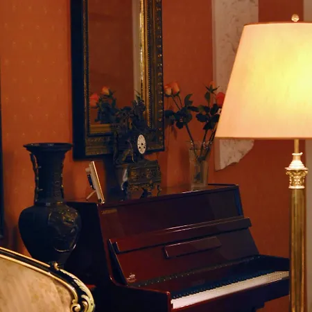 Residenza Frattina Pensionat