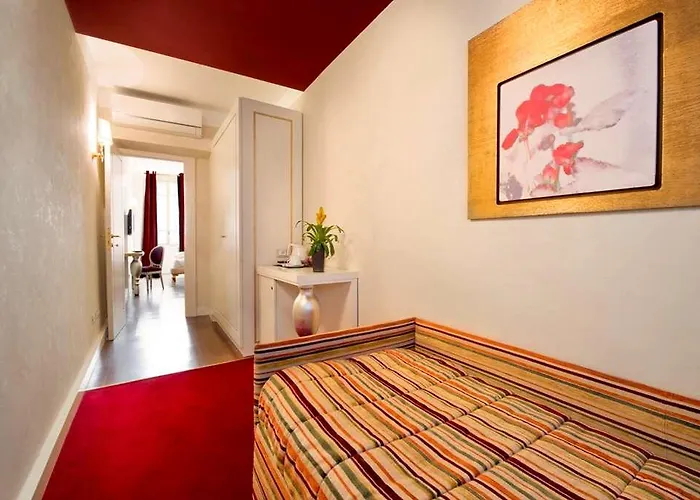 Residenza Frattina 4* רומא