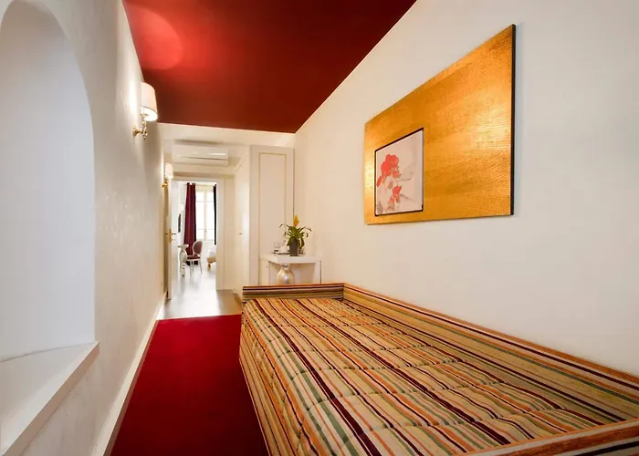 Residenza Frattina 4* רומא