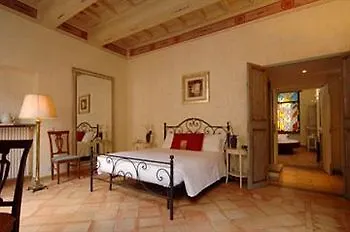 Residenza Frattina בית הארחה 4*