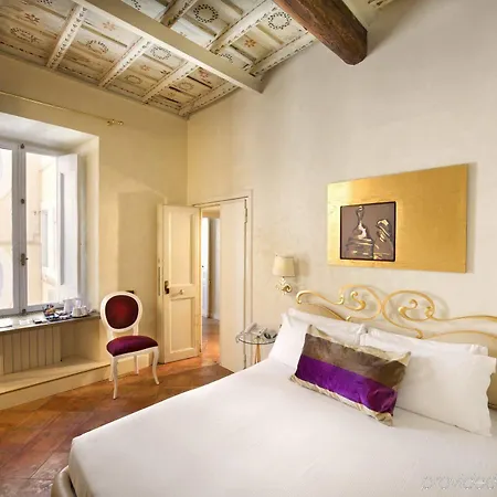 Residenza Frattina בית הארחה 4*